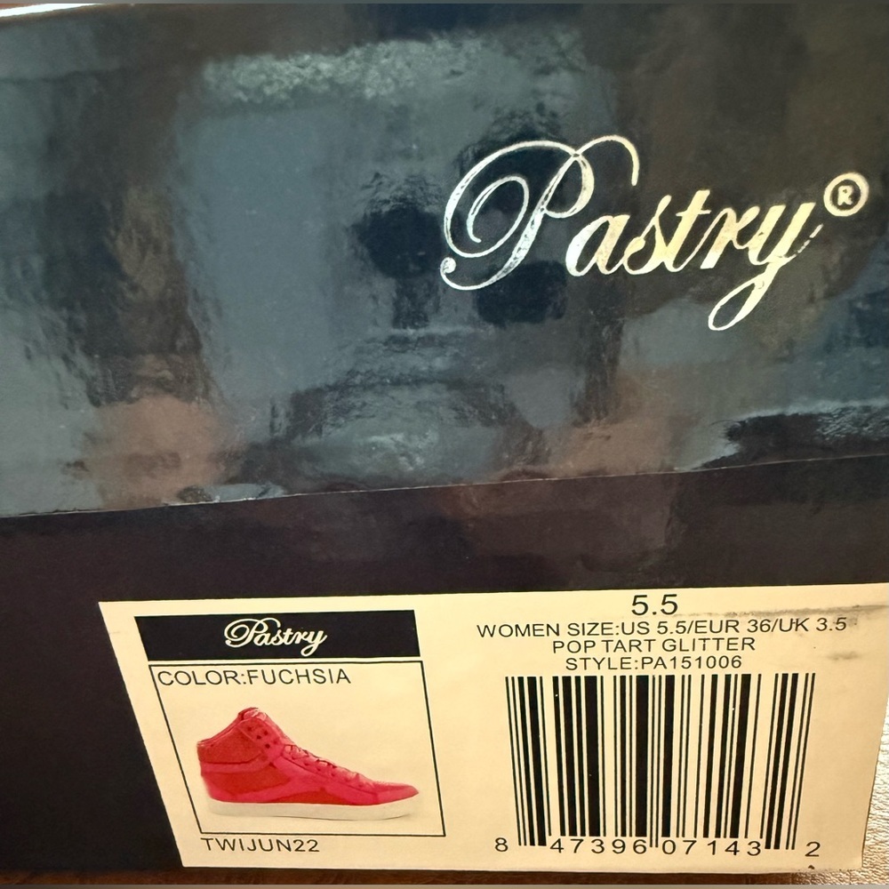 Pastry Glam Pop Tart Glitter Hi-Top Dance Sneakers Fuchsia Women’s 5.5 NIB - Picture 9 of 10